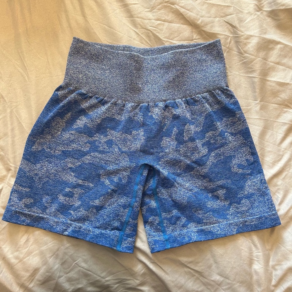 NVGTN High Rise seamless Camo Shorts